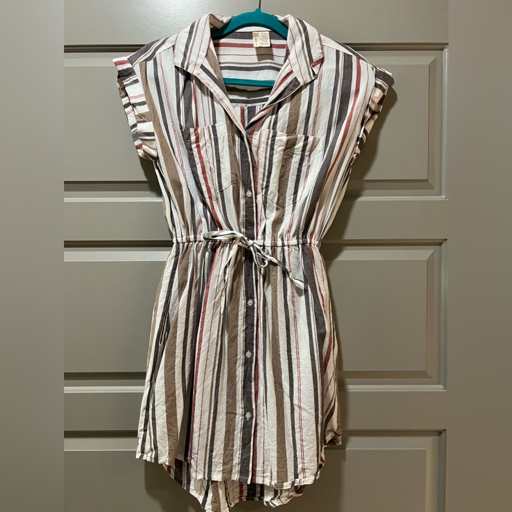 Striped Button-Down Dress (w/Collar and Tie Waist)